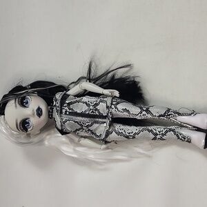 Shadow High Heather Grayson Fashion Doll Collectible